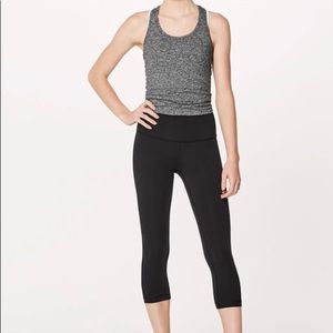 Lululemon Wunder Under Cropped Pants